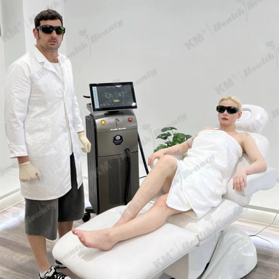 Máquina de laser de gelo de diodo de 810nm 808nm 3 Wave para aperto de pele / remover poros
