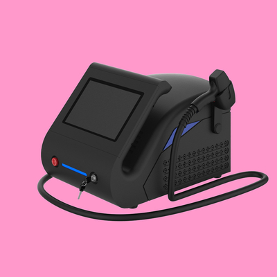 Máquina de laser de diodo portátil de 3 comprimentos de onda de 1800W Máquina permanente de remoção de pelos faciais