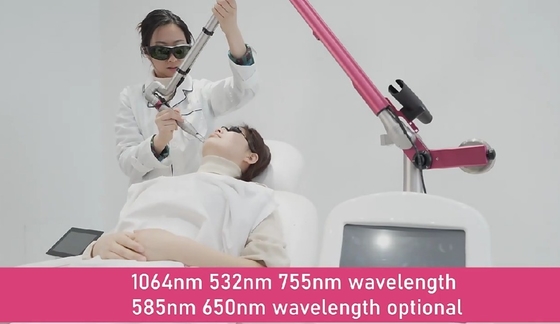 Máquina de laser YAG de picossegundos comercial 3500W Dispositivo de remoção de tatuagens a laser indolor