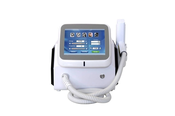 Máquina de remoção de tatuagens por laser Nd YAG portátil 1064nm 532nm 1320nm comprimento de onda
