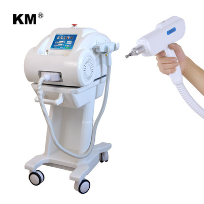 1064nm 532nm 1320nm Equipamento laser Nd Yag portátil para clareamento da pele