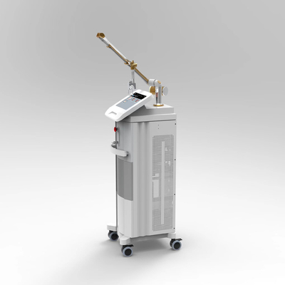 Máquina de CO2 a laser fracionada profissional para rejuvenescimento / aperto da pele